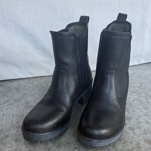 Barbour Black Leather Ankle Boots
